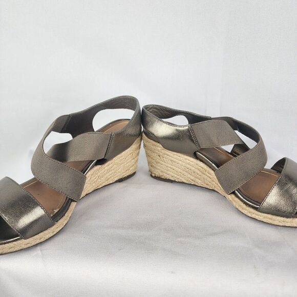 Vionic Tulum Ainsleigh - Women's Wedge Sandal Size 7.5 Espadrille Metallic Gold - Picture 3 of 7